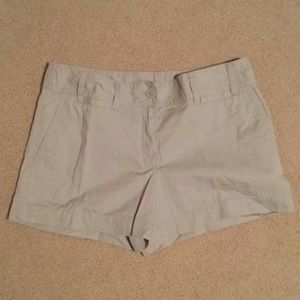 Ann Taylor Loft Gray Short