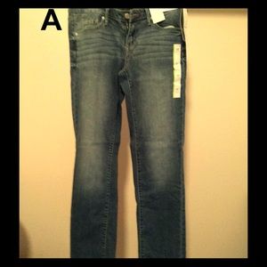 24 HOUR SALE!! NWT Straight Modern Fit Blue Jeans