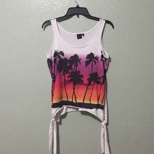 Beach/ summer top!!