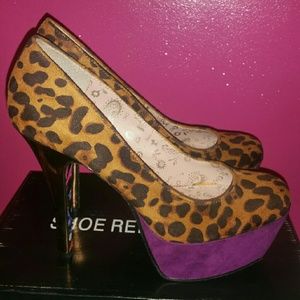 Betsey Johnson size 9