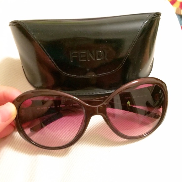 Fendi • Burgundy sunglasses - Authentic