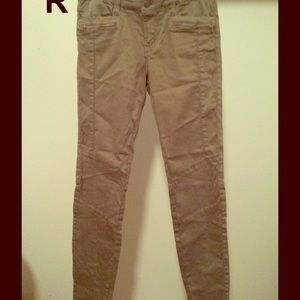 24 HOUR SALE!! NWT H&M Tan Slim Fit Jeans