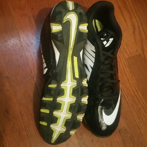**SOLD**Nike Vapor Shark Cleats Men's - Picture 2 of 4