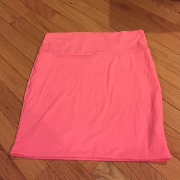 HOT PINK Charlotte Russe skirt