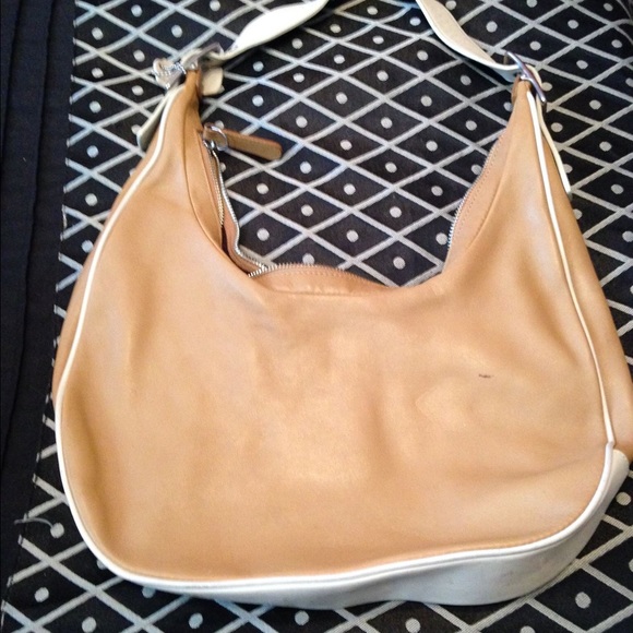 Cream and camel coach purse - Picture 2 of 3