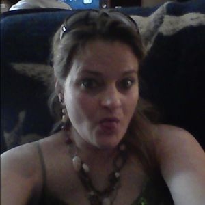 Meet your Posher, Patricia