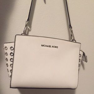 Micheal Kors mini 'Selma' crossbody bag