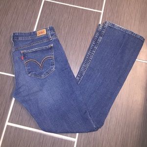 Levi's low cut jeans
