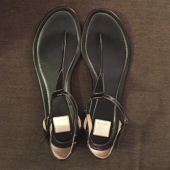Dolce Vita t strap sandal
