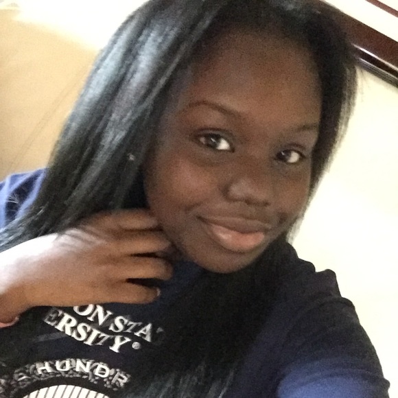 Meet your Posher, Arieunna