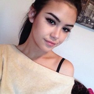 Meet your Posher, Tiffany