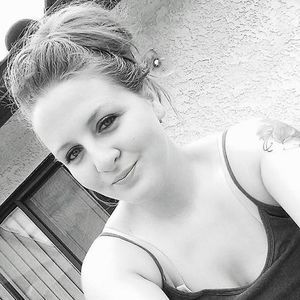 Meet your Posher, Sierra