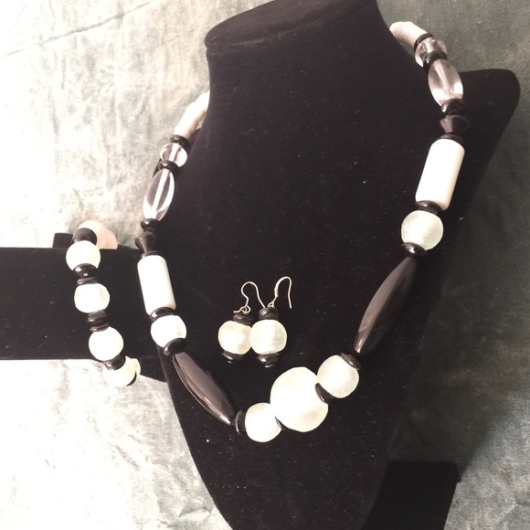 Necklace, Earring and Bracelet Set