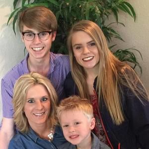 Meet your Posher, Rhett