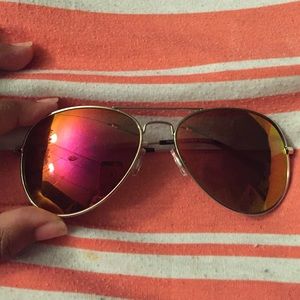 Ultra violet sunglasses
