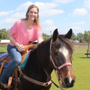 Meet your Posher, Angie