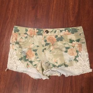 Floral patterned shorts