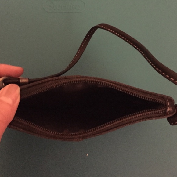 Black coach wristlet - Picture 3 of 4