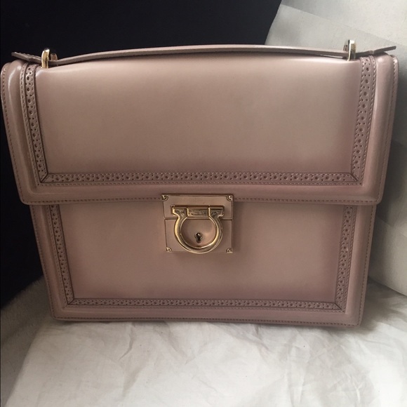 Medium Gancio Lock Shoulder - Picture 3 of 4