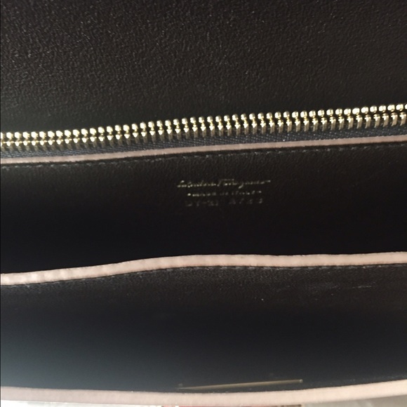 Medium Gancio Lock Shoulder - Picture 4 of 4