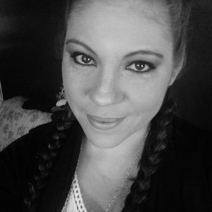 Meet your Posher, Melanie