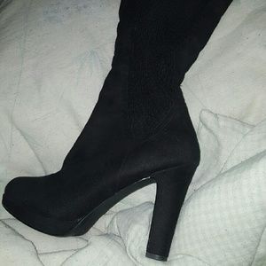 Impo black stretch boots