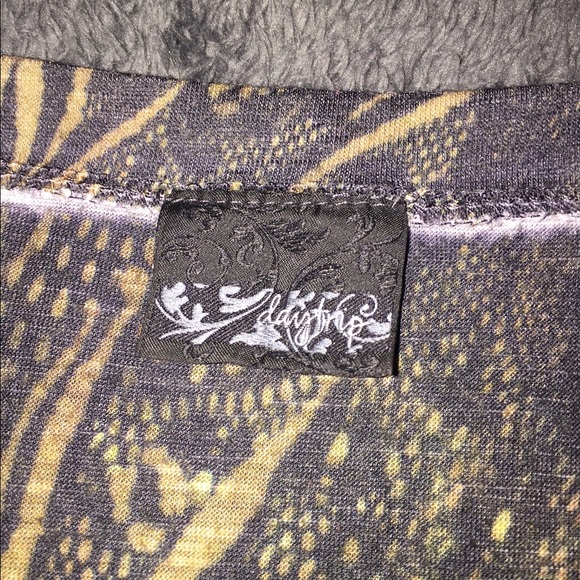 Mixed Animal Print Daytrip Tee - Picture 3 of 4