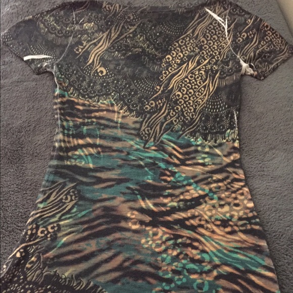 Mixed Animal Print Daytrip Tee - Picture 4 of 4