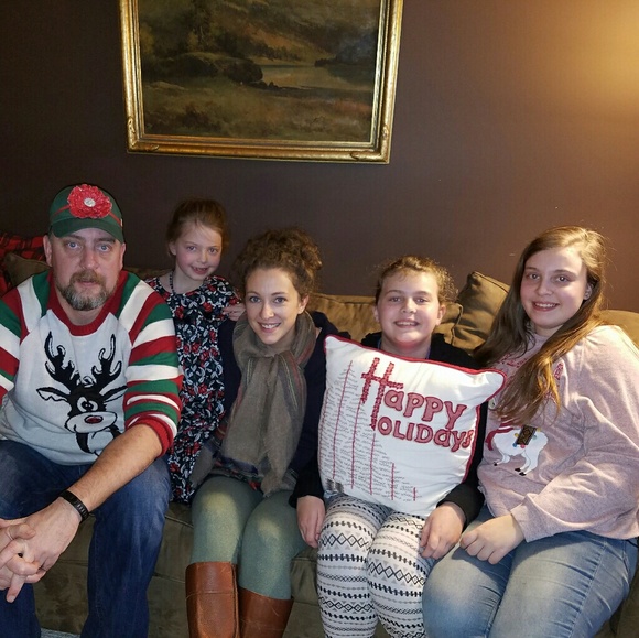 Meet your Posher, Amber - Picture 3 of 4