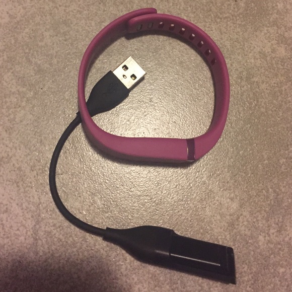 Fitbit - Picture 2 of 4