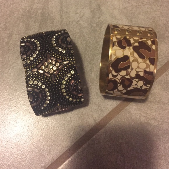 Braclets