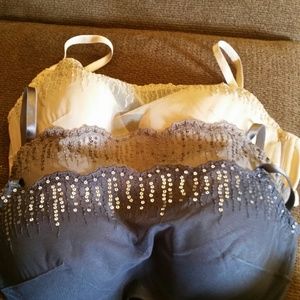 Soma Camisole bras. 34d never worn lot of 3