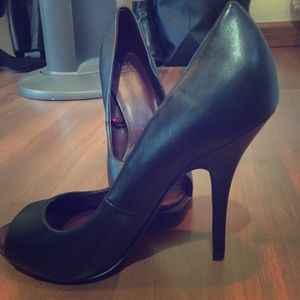 Zara Black Peep Toe Heels Size 8