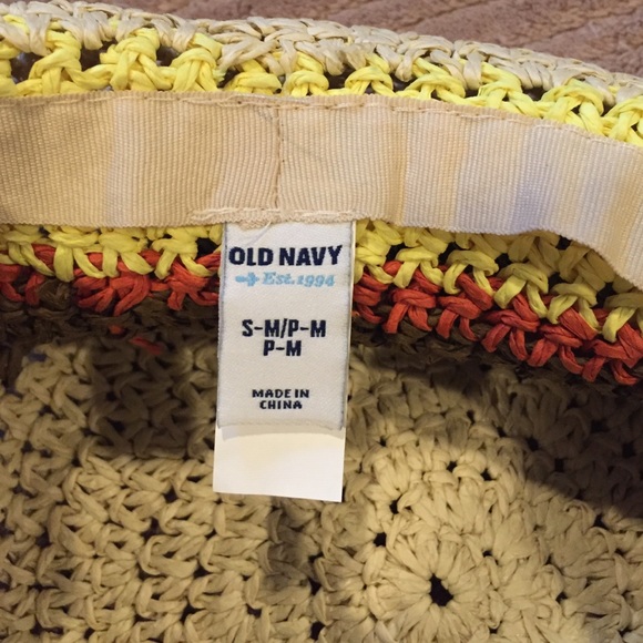 Straw beach/garden hat - Picture 2 of 2