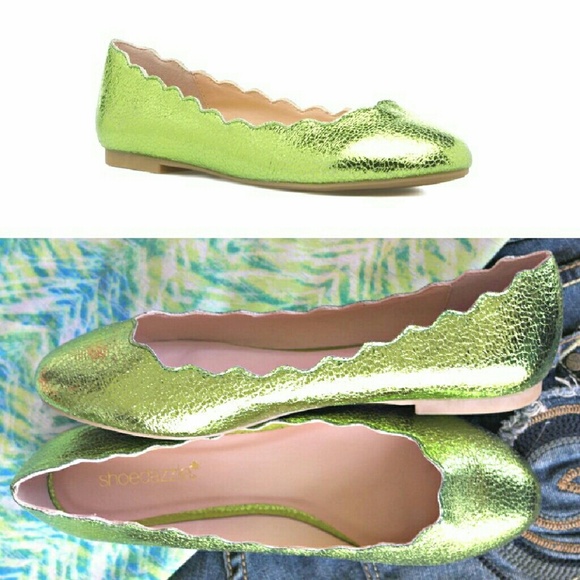 ๐50% off bundles SALE๐Metallic flats. ๐ HP๐ - Picture 3 of 4