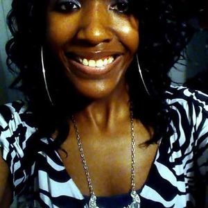 Meet your Posher, Clarissa