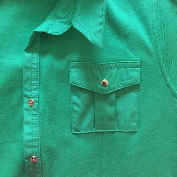 Green Button-Down - Picture 4 of 4
