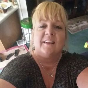 Meet your Posher, Stacy