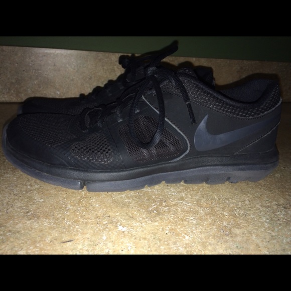 Nike Sneakers 7.5