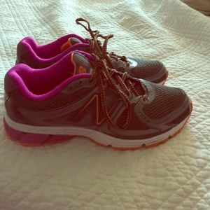 New balance running shoe
