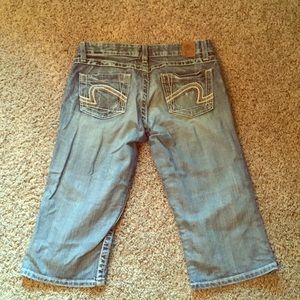 BKE Stella crop capris