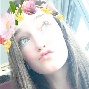 Meet your Posher, Hailey