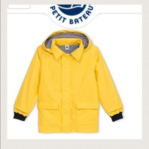 Petit Bateau unisex children's raincoat. 12yrs 59"