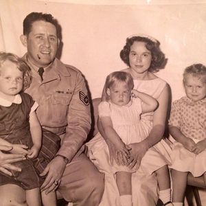 Meet your Posher, Kelli