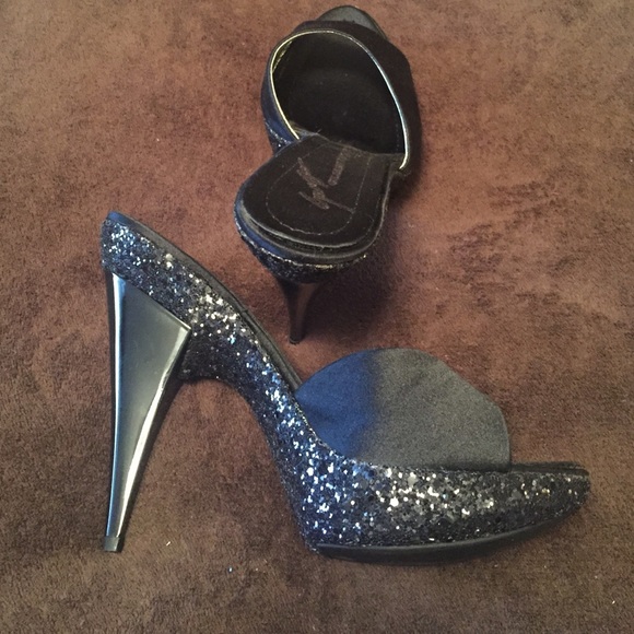 Brand-new gorgeous Giuseppe Zanotti shoes size 8 - Picture 3 of 3