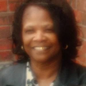 Meet your Posher, Dee