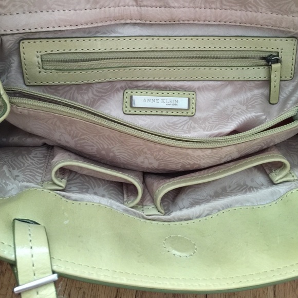 Shoulder bag - Picture 3 of 4