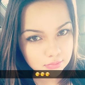 Meet your Posher, Carmen