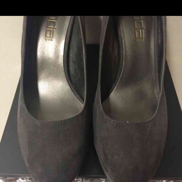 MODA shoe