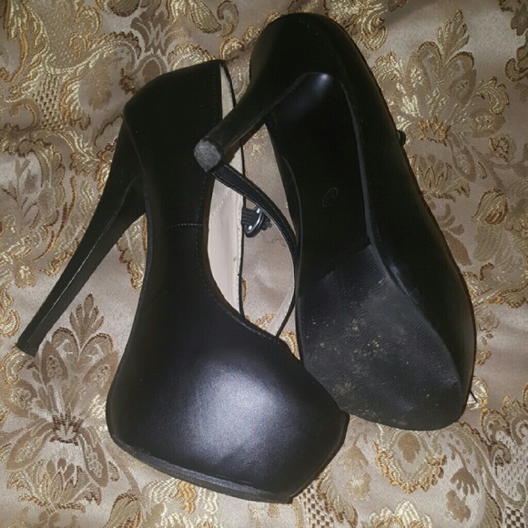 Black platform heels